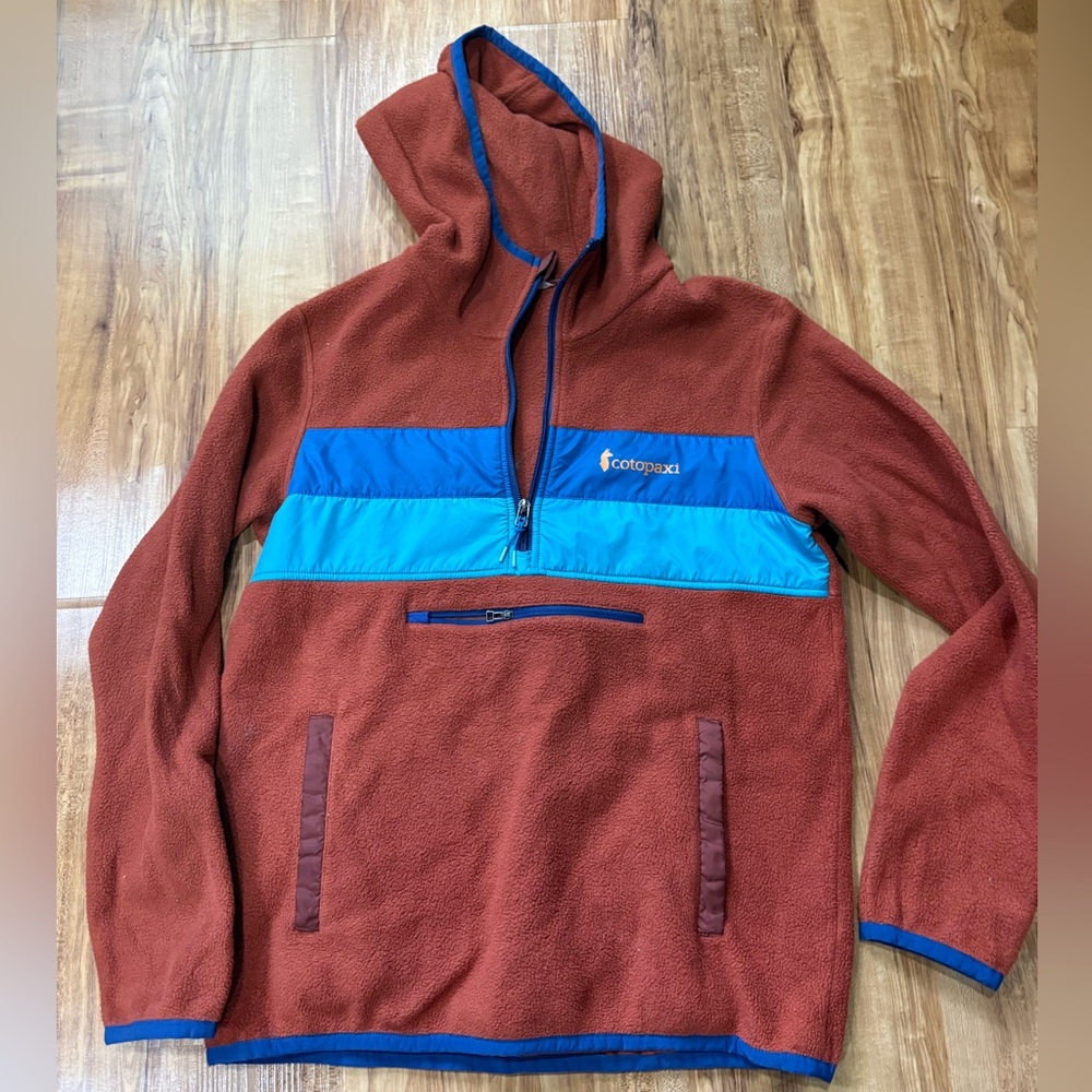 Cotopaxi Red and Blue Women's Jacket